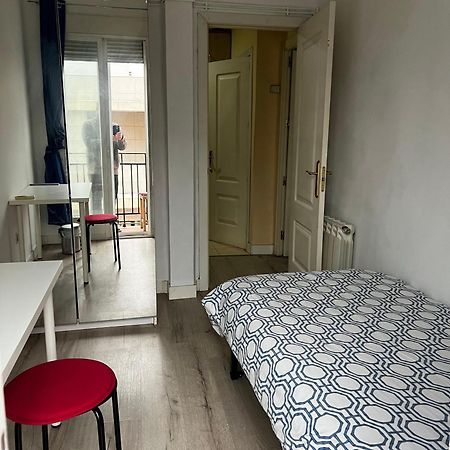 מדריד Habitaciones Luminosas Y Acogedoras מראה חיצוני תמונה